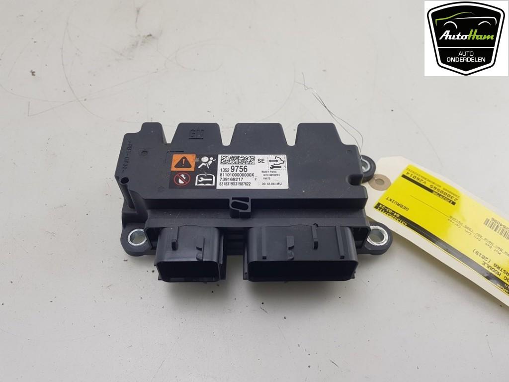 BOITIER AIRBAG Opel Astra K (01-2015/12-2022), Utilisé, Opel