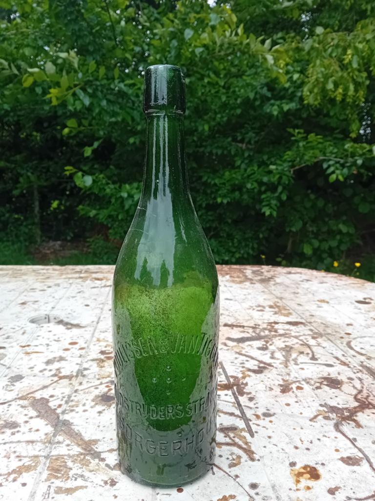 Oude bierfles Poulissen van Tiggelt Borgerhout Antwerpen, Ophalen of Verzenden