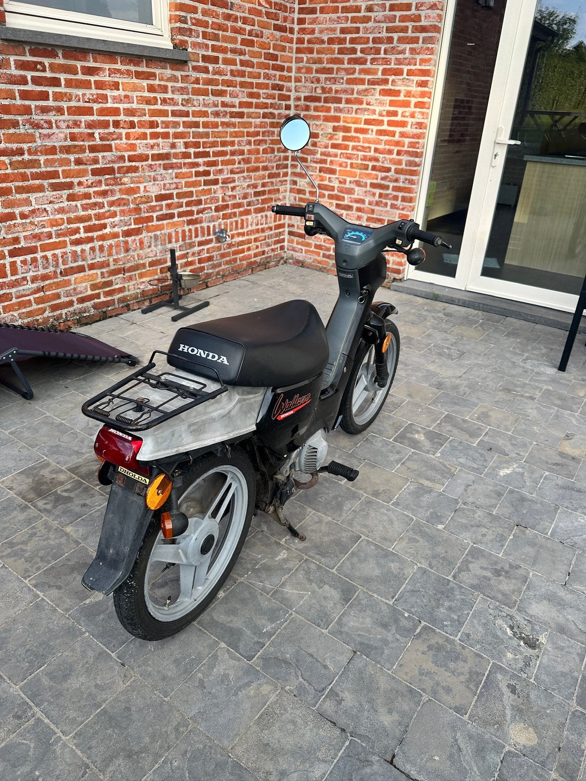 Honda wallaroo, Fietsen en Brommers, Ophalen, Zo goed als nieuw
