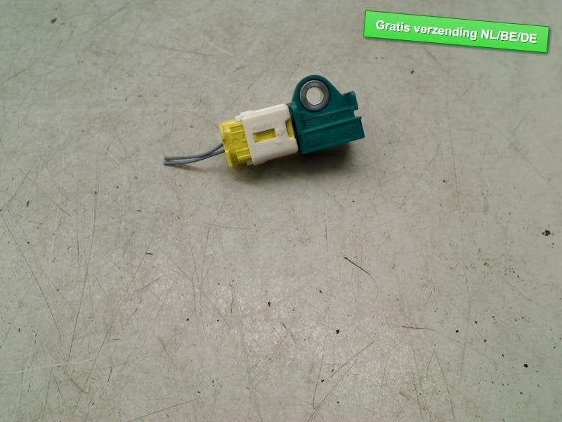 AIRBAG SENSOR Fiat 500 (312) (01-2007/12-2012) (51881704), FCA Germany GmbH, Gebruikt, IPC D1-09 Bahnhofsplatz
65423  Rüsselsheim am Main, DE