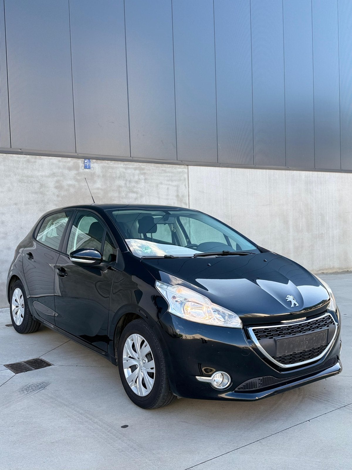 Peugeot 208 1.4 HDI Euro 5 janvier 2014, Euro 5, Achat, 50 kW, Boîte manuelle