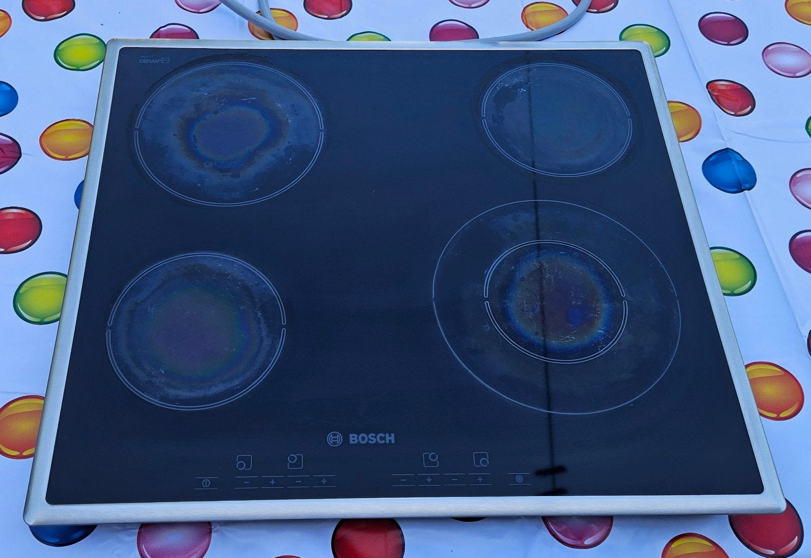 Bosch Keramische Kookplaat
Te Koop, Elektronische apparatuur, Kookplaten, Ophalen, Gebruikt, Keramisch, 4 kookzones
