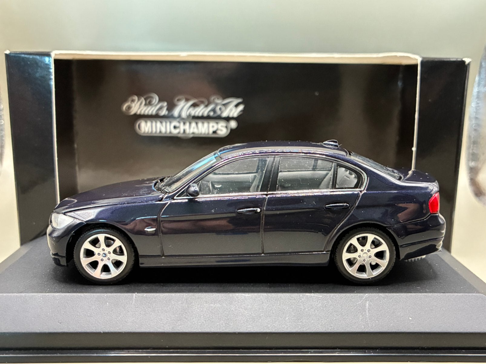 BMW Série 3 Berline 3 (Type E90) 2006 - MiniChamps, Envoi, Comme neuf, Voiture, MiniChamps