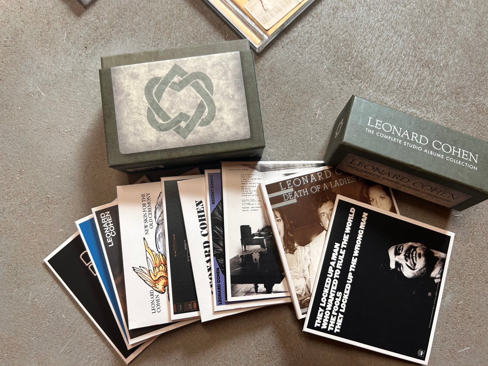 Leonard Cohen Complete studio albums, Inclusief doosje, Ophalen of Verzenden, Verzamelalbum, Blues