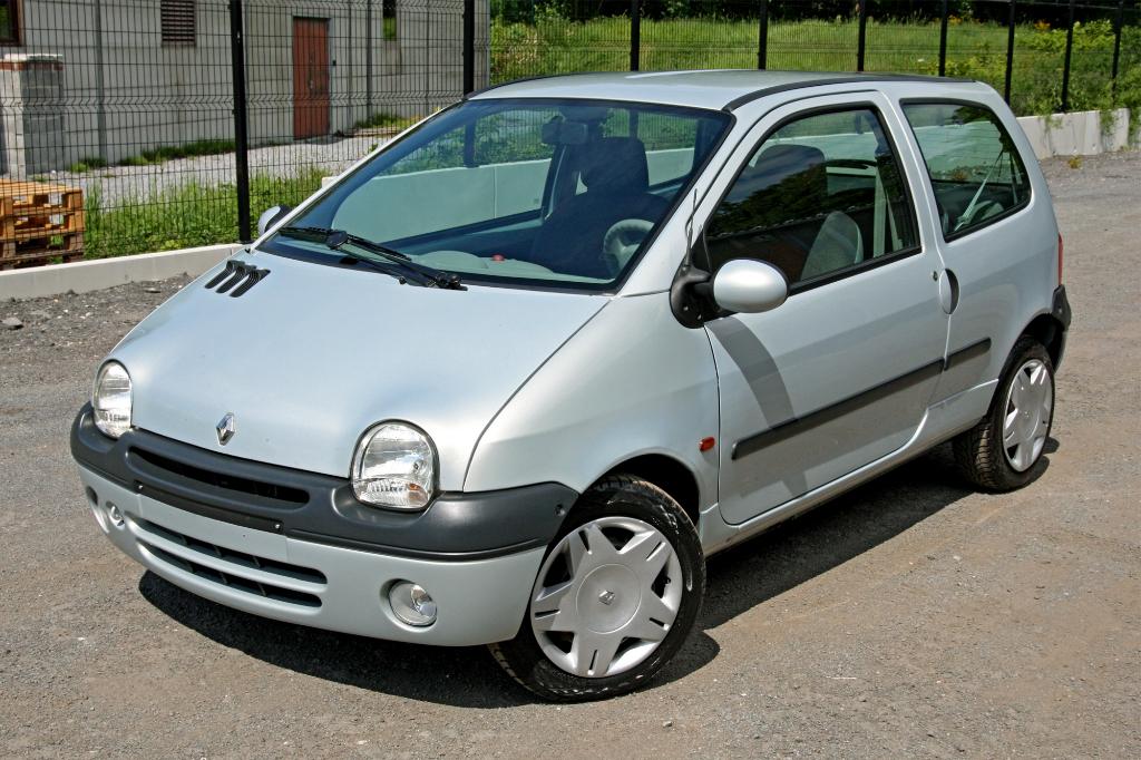 Renault Twingo 1.2i Expression uit 2001, Auto's, 4 zetels, 4 cilinders, 840 kg, Bedrijf
