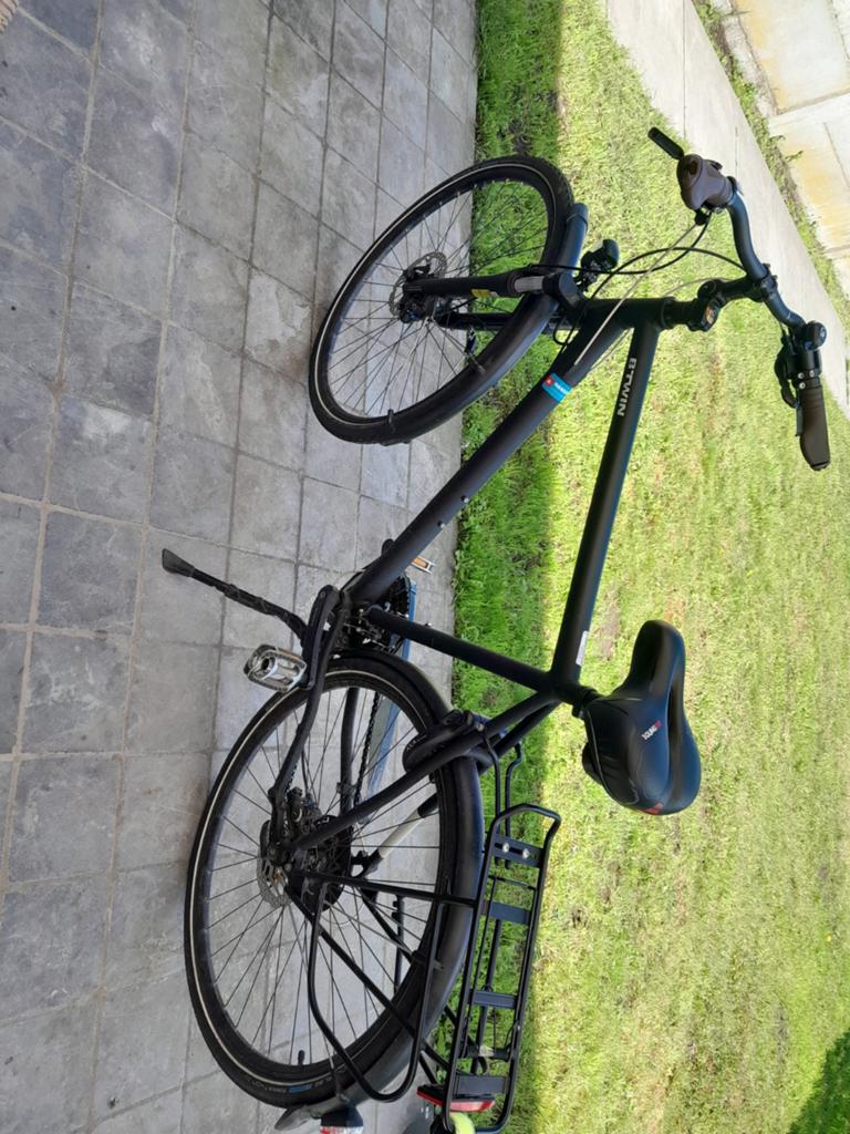 Afmeting: 28 inch Alles werkt, behalve de achtergrondverlich, Fietsen en Brommers, Ophalen, 28 inch