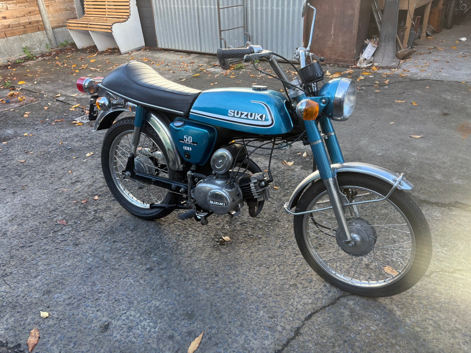 Suzuki 50 AC, Motos, Particulier