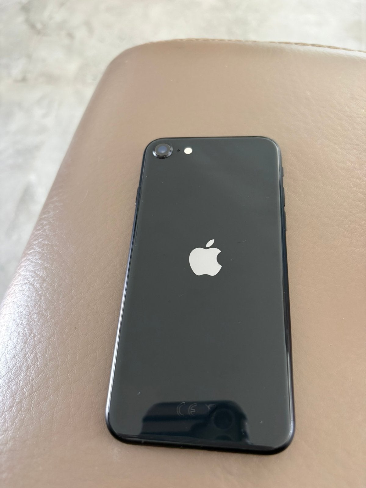 Iphone SE 2e generatie, Enlèvement ou Envoi, Comme neuf, Classique ou Candybar
