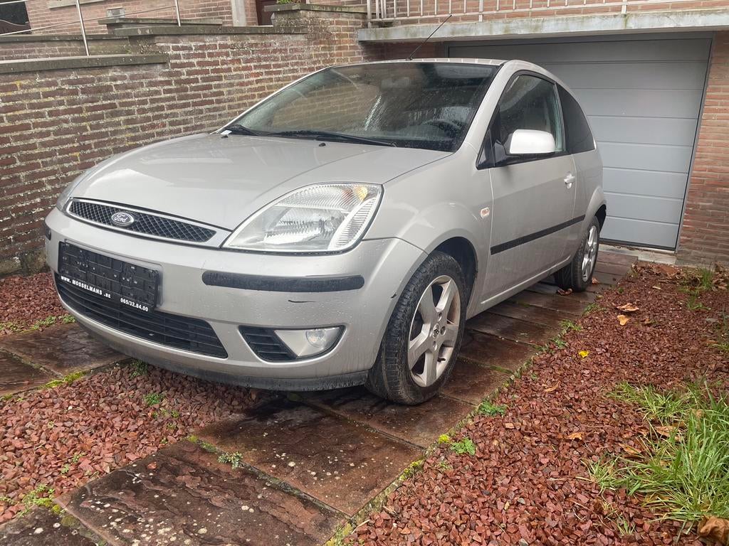 Ford Fiesta - 63.000 KM - 1.3 Benzine - Gekeurd - Airco, Auto's, 1299 cc, Particulier, Fiësta, Euro 4