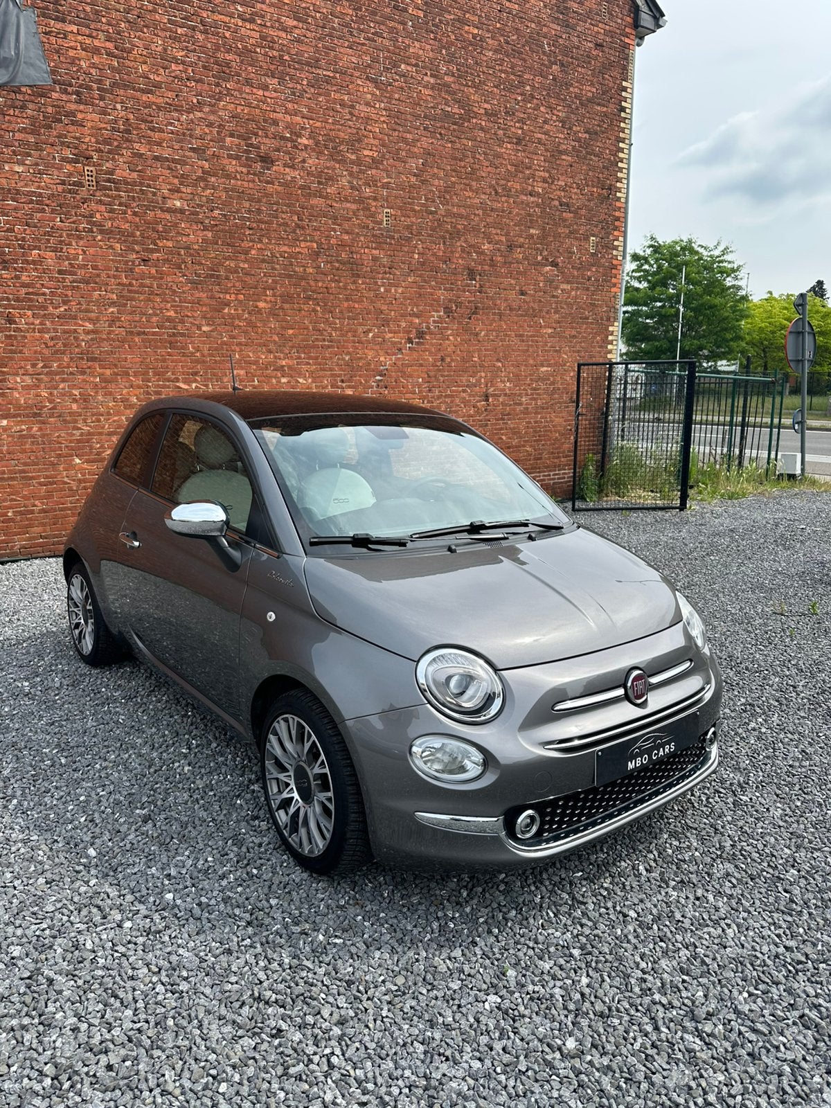 Fiat 500 1.0i Hybrid Dolcevita| PANO, CRUISE, CARPLAY,.., Auto's, Fiat, Bedrijf, Te koop, ABS, Airbags, Airconditioning, Android Auto