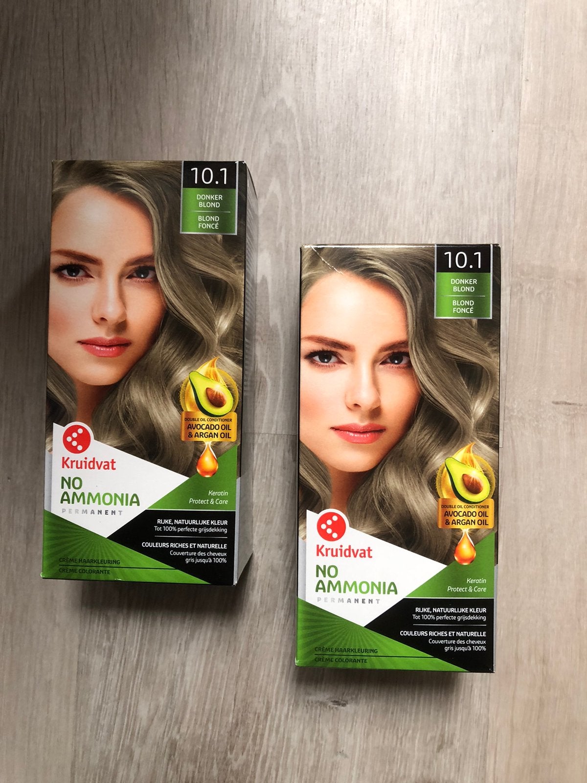 Haarkleuring: donker blond. Nieuw in de verpakking, Handtassen en Accessoires, Ophalen, Nieuw