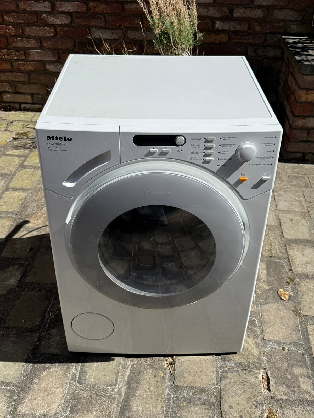 Miele wasmachine, Electroménager, Lave-linge, 6 à 8 kg, Enlèvement, Utilisé, 1200 à 1600 tours