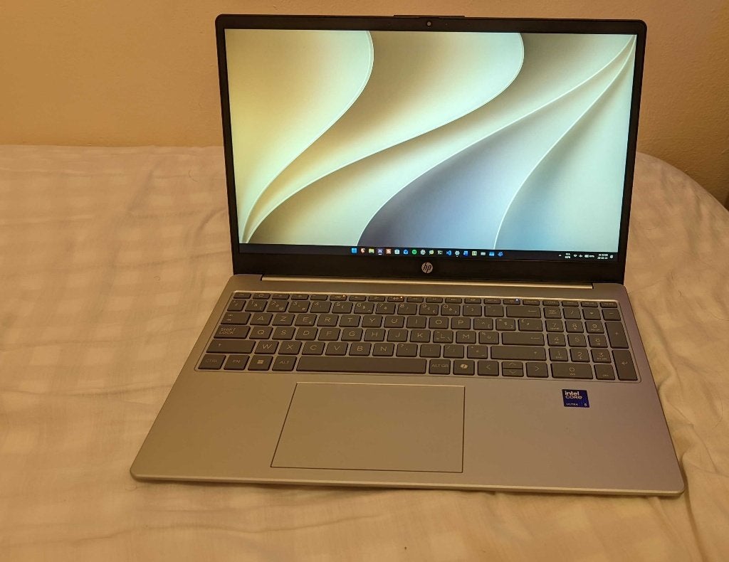 PC portable HP, Hp, 4 Ghz ou plus, Enlèvement, SSD