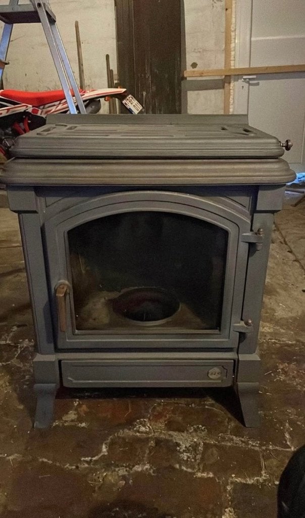 Poêle à mazout Efel Bayard 08 8KW, Enlèvement, Comme neuf, 800 watts ou plus, Poêle