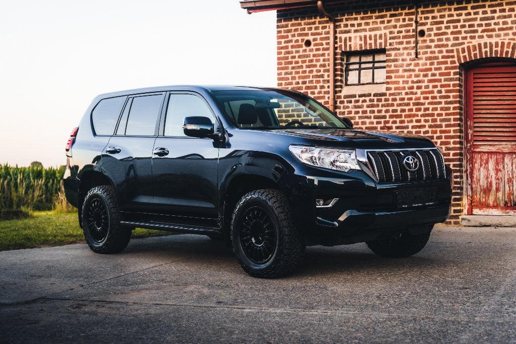 Toyota Land Cruiser 2.8 204 pk Manueel–Topstaat–1e Eigenaar, Auto's, Stof, 4 cilinders, Blauw, Bedrijf