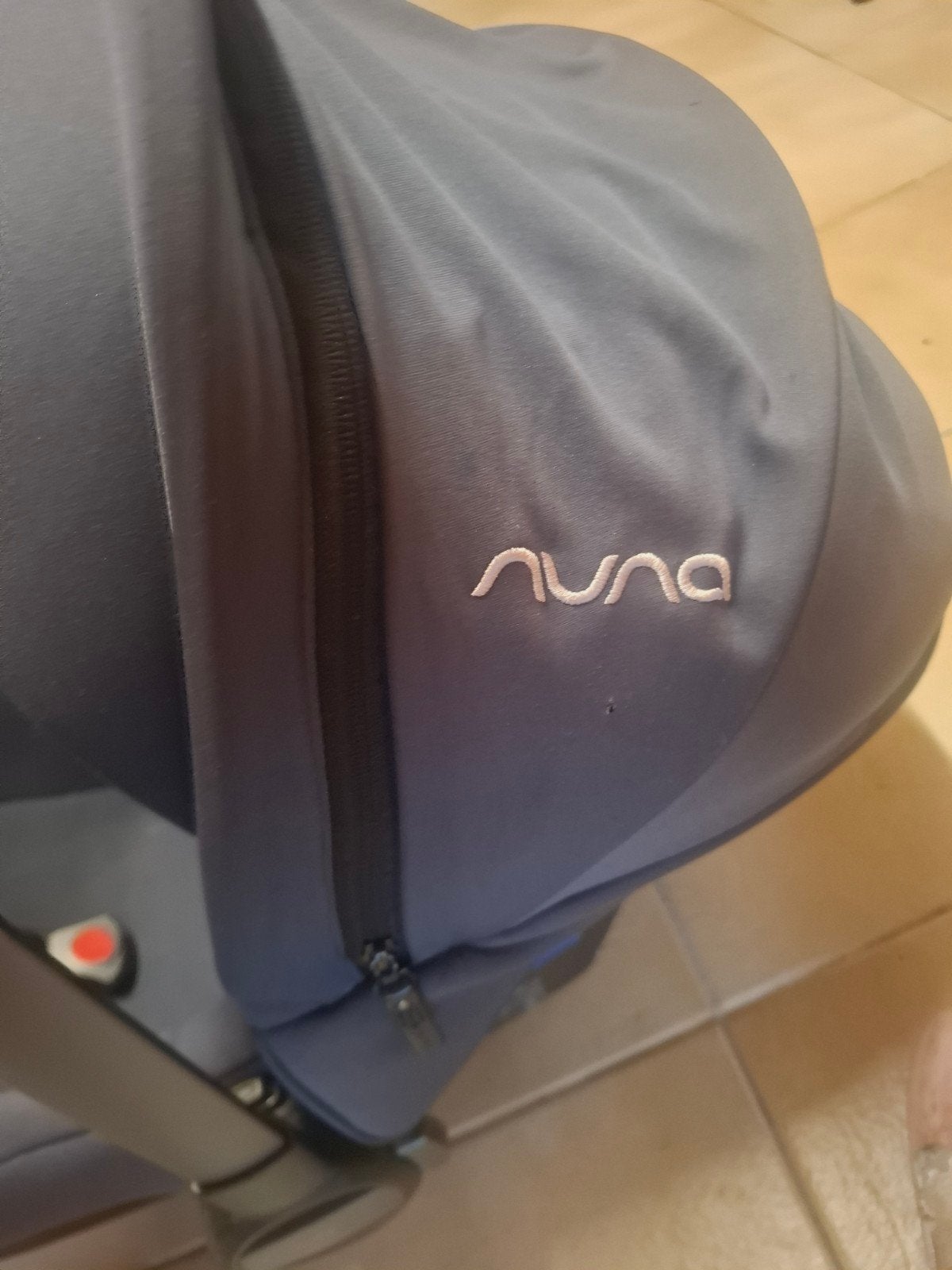 Nuna draagbare autostoel, Kinderen en Baby's, Autostoeltjes, Autogordel of Isofix, Gebruikt, 0 t/m 13 kg, Ophalen