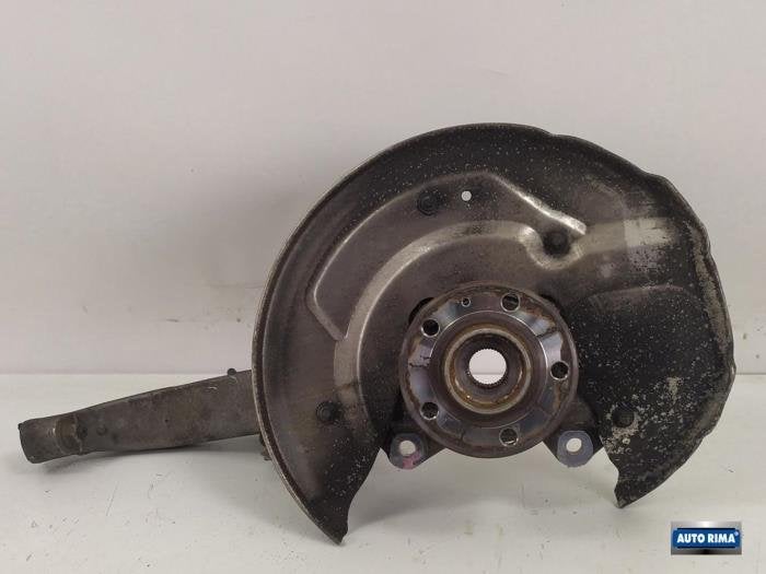 Fusee rechts-voor van een Volvo XC90, Gebruikt, -, -, Ophalen of Verzenden