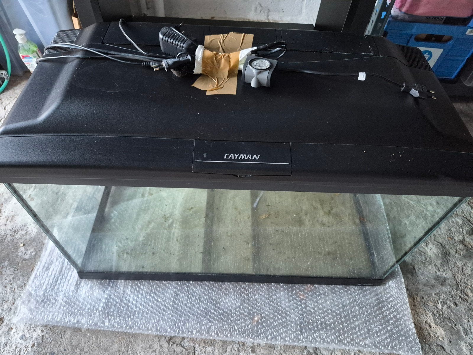 Aquarium Cayman 80 x 45 x 35 cm + legkast, Dieren en Toebehoren, Ophalen, Verwarming
