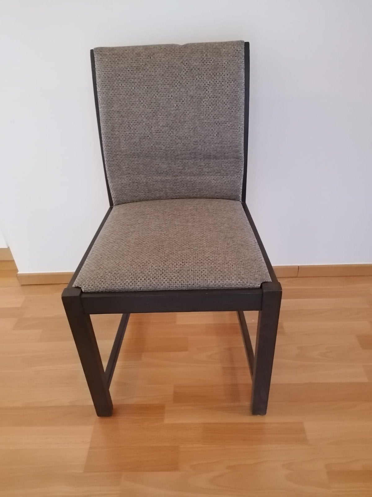 4 houten stoelen, Maison & Meubles, Chaises, Enlèvement, Utilisé, Bois, Quatre