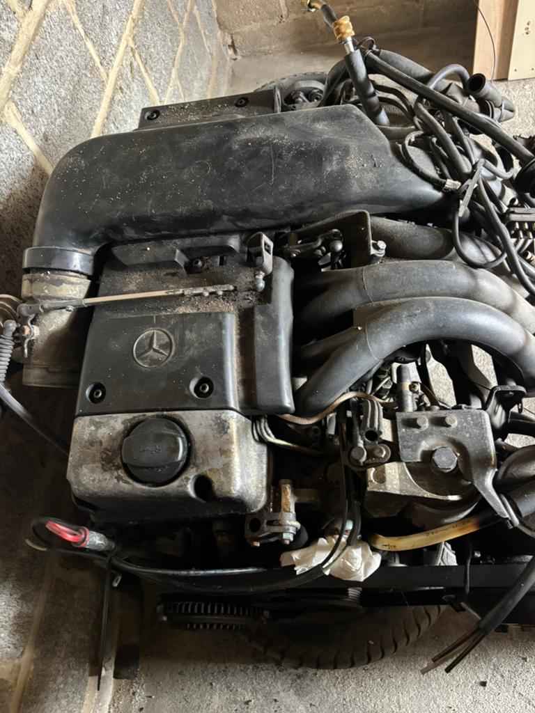 Mercedes 250 diesel motor w124, Auto-onderdelen, Ophalen