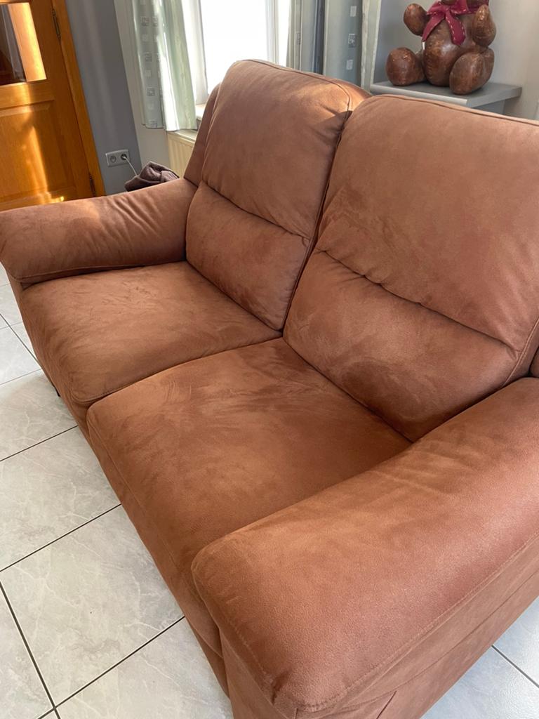 ZGAN  salon : 2-zit en 3 zit( met elektr. sturing) 300€, Ophalen, Zo goed als nieuw