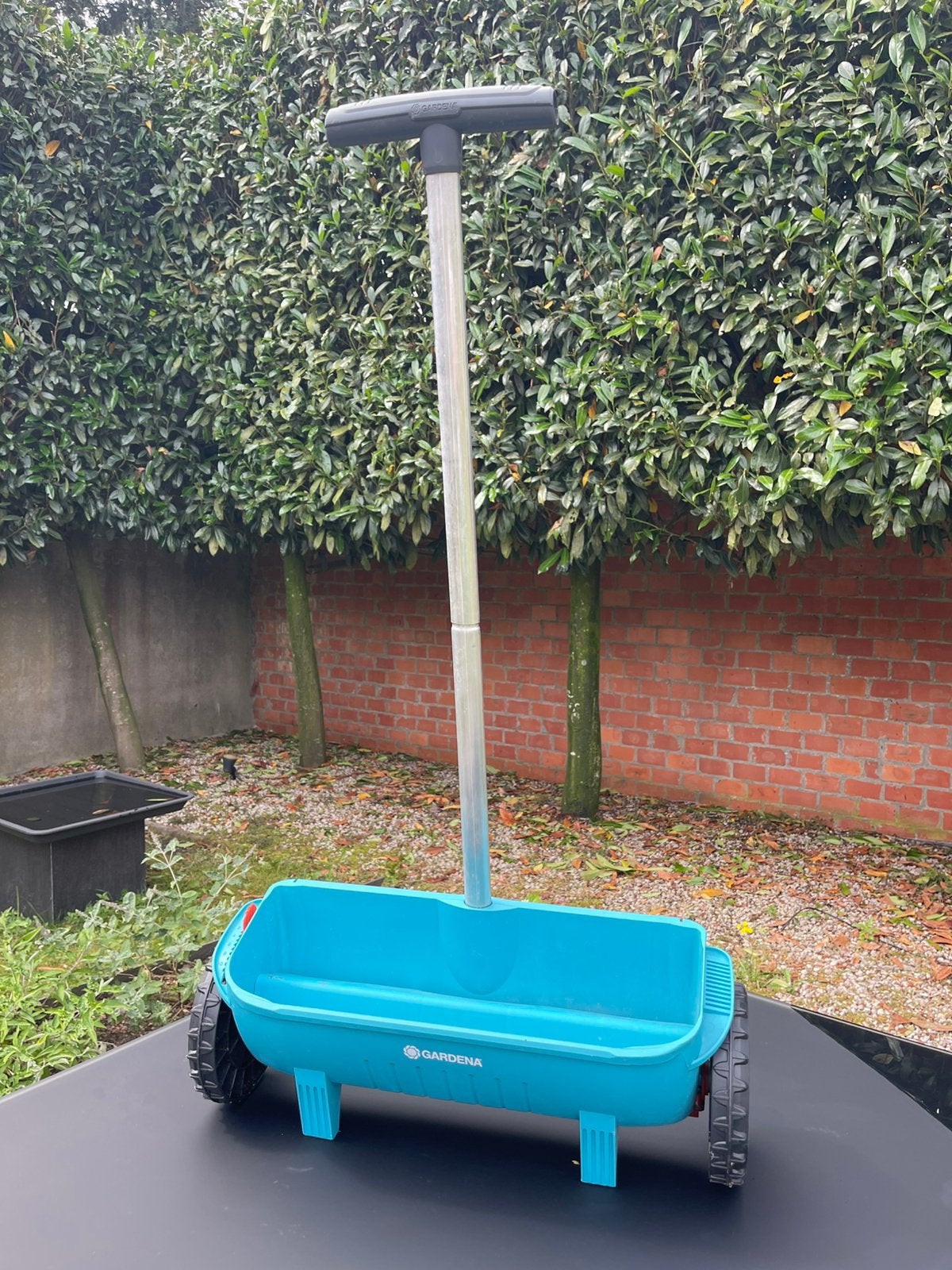 Gardena strooiwagen, Enlèvement, Comme neuf