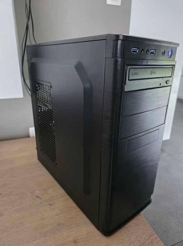 Gaming PC Ryzen 5 5600 – RTX 4060 8GB – 32GB RAM – 1TB SSD, Computers en Software, Ophalen, 32 GB, AMD Ryzen 5, Zo goed als nieuw