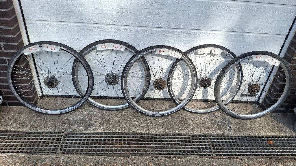 28" Fiets ACHTERWIEL stadsfiets fietswiel goede staat+ recht, Ophalen, Gebruikt, Wiel, Oxford Sparta Batavus Norta gazelle Granville Sparta cube trek