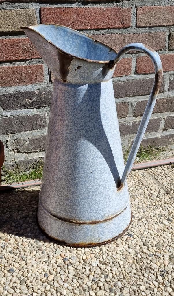 Oude geëmailleerde kan, Tuin en Terras, Gieters, Ophalen