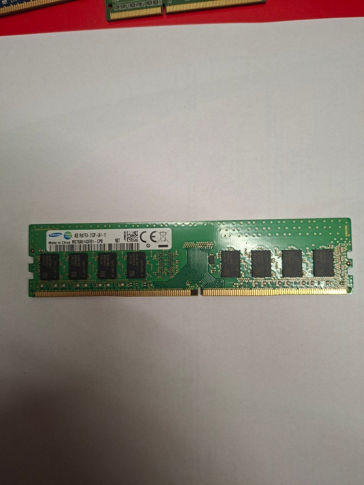 RAM Samsung 4 Go DDR4 – 2133 MHz – PC4-2133P, Informatique & Logiciels, Enlèvement ou Envoi, DDR4, Utilisé, 2133MHZ