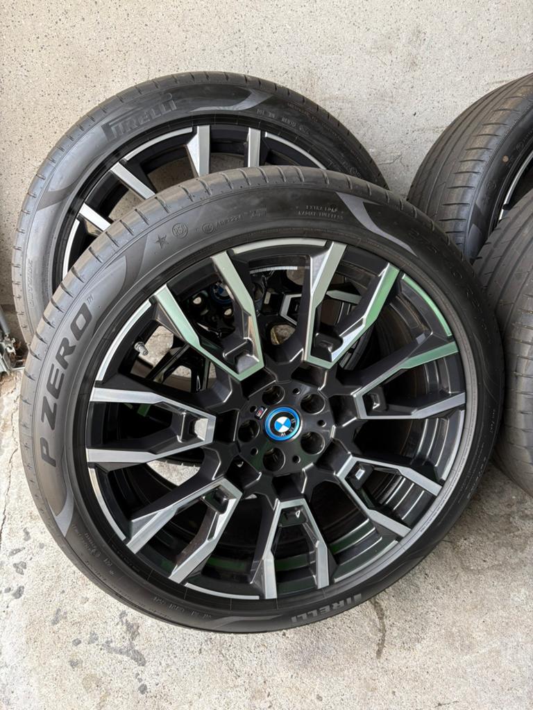 Jantes Bmw x5 G05 915m avec pneus d'été, Pneus et Jantes, Pneus été, 21 pouces, Enlèvement