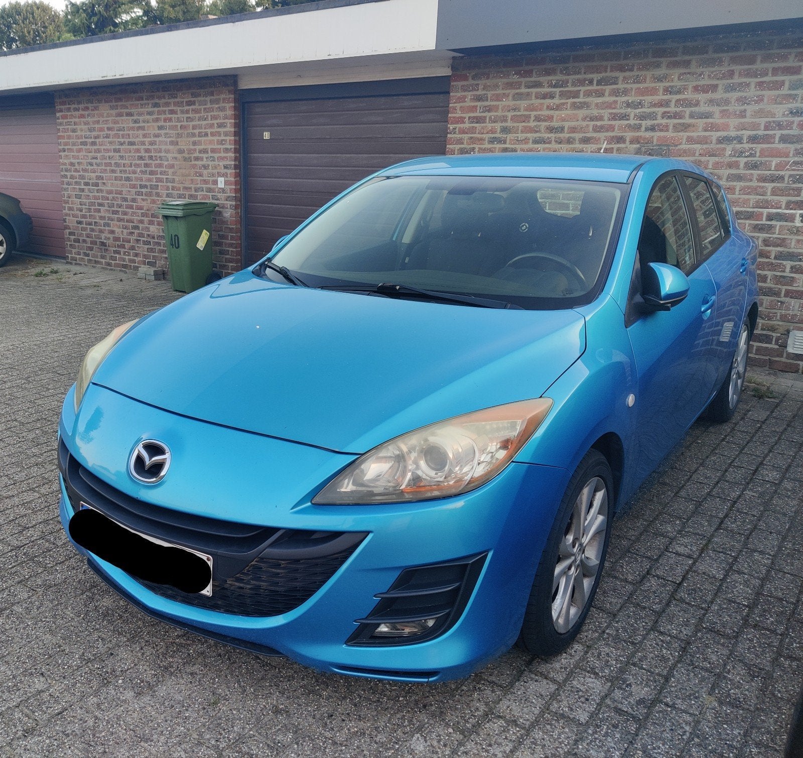 Mazda 3 Hatchback 2009 - 206.000 km - voor herstelling, Auto's, Stof, Blauw, Parkeersensor, Particulier