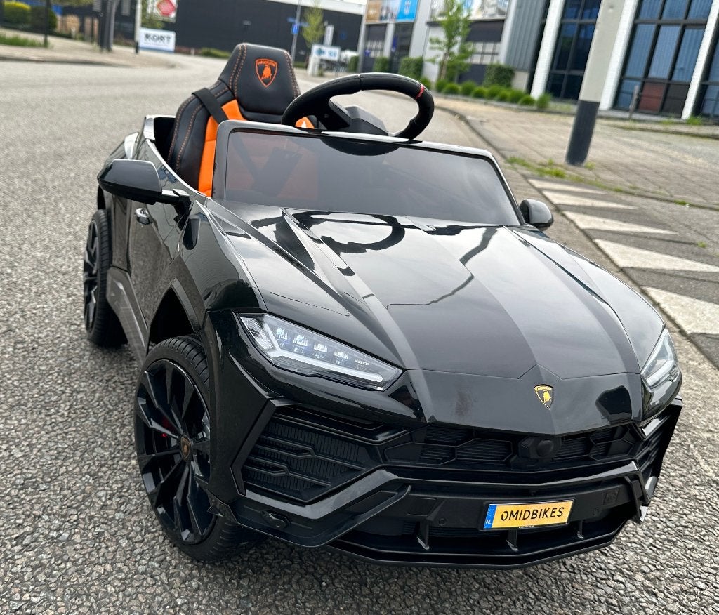 Lamborghini Urus 12v zwart RC - Leer - Rubberbanden - FM Ra, Ophalen of Verzenden, Nieuw