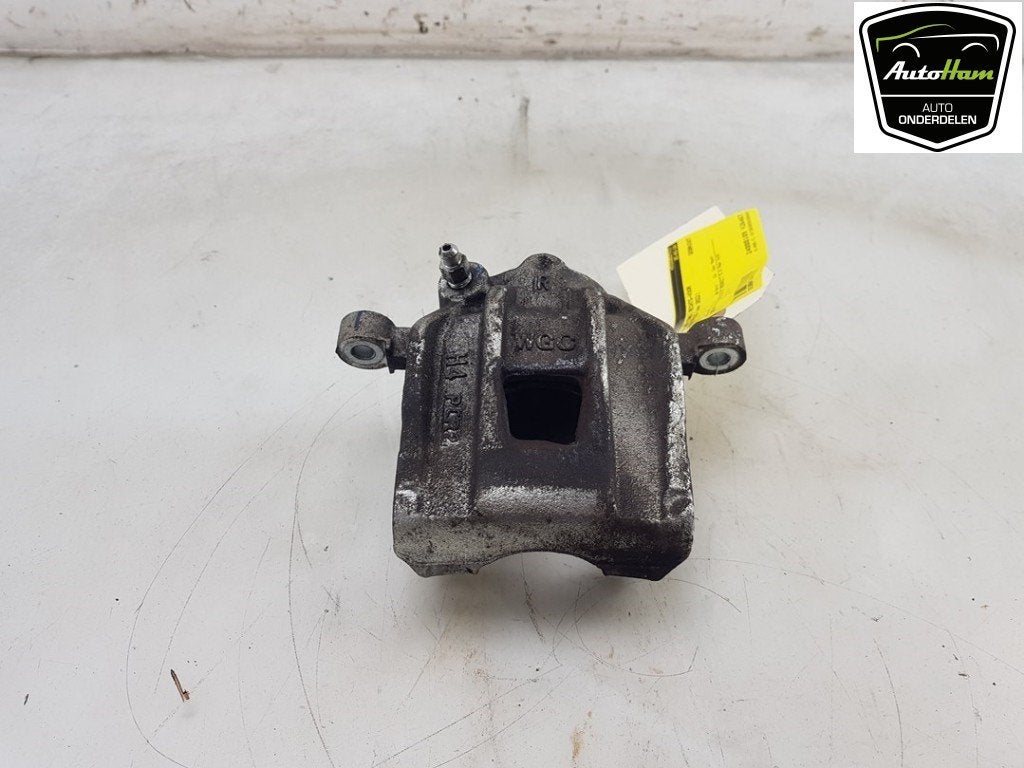 ETRIER DE FREIN AVANT DROIT ABS Dacia Spring (01-2020/-), Utilisé, Dacia