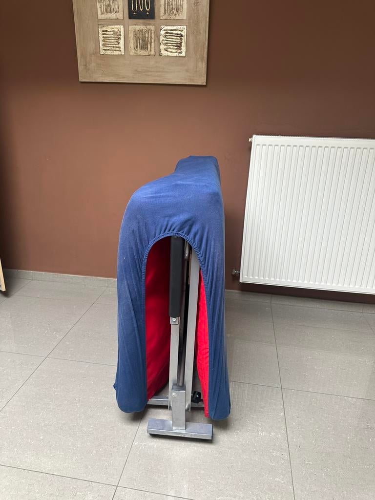 “Verrijdbaar opklapbaar veldbed / logeerbed met wielen, Huis en Inrichting, Ophalen