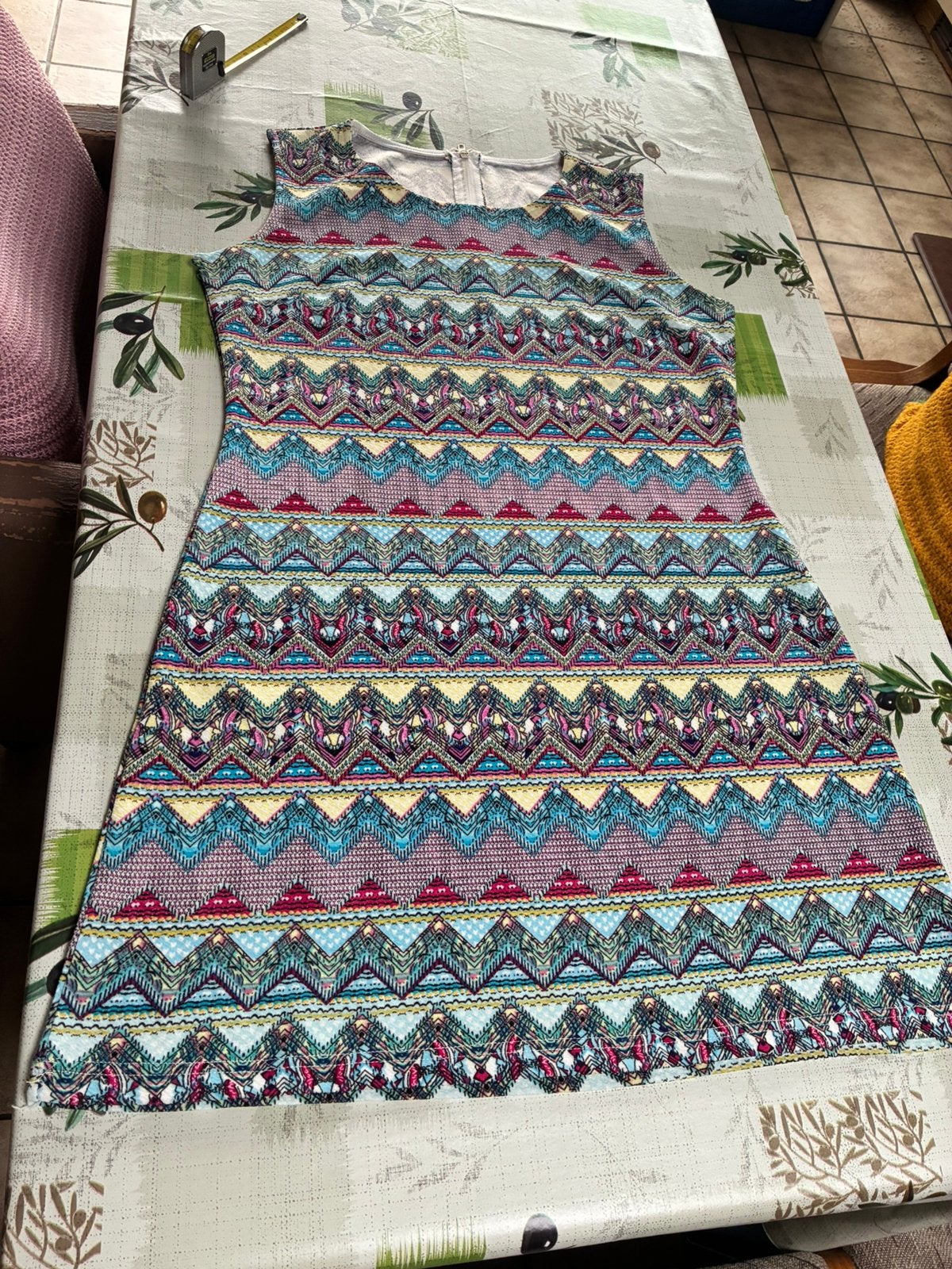 Kleedje, Kleding | Dames, Jurken, Ophalen, Zo goed als nieuw, Maat 42/44 (L)