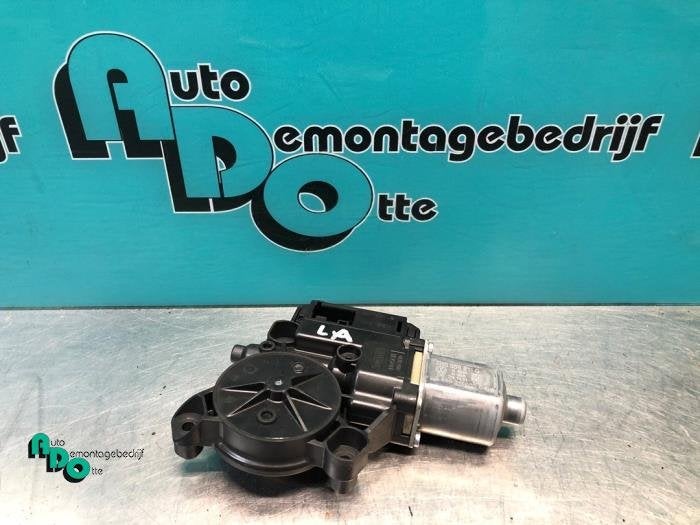 Raammotor Portier van een Volkswagen Polo (Polo 09-), Auto-onderdelen, Gebruikt, -, Volkswagen, -