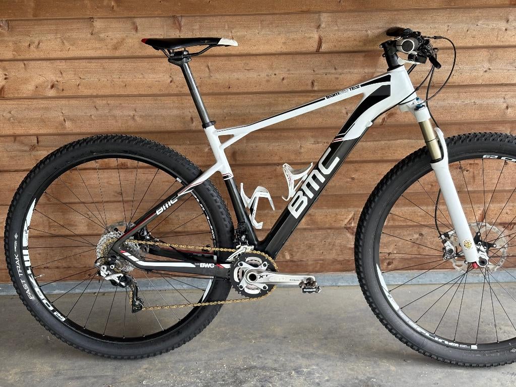 BMC  TEAM ELITE  TE02  CARBON, Enlèvement, Comme neuf