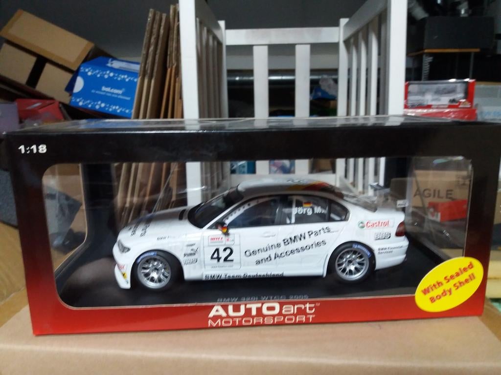 Autoart 1/18:Bmw 320i WTCC 2005 #42, Hobby en Vrije tijd, Ophalen of Verzenden, Zo goed als nieuw, Auto, Autoart