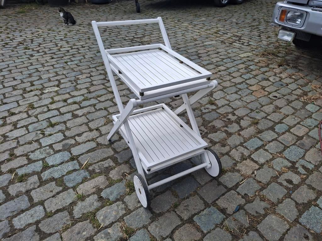 Opdien houten trolley, Ophalen