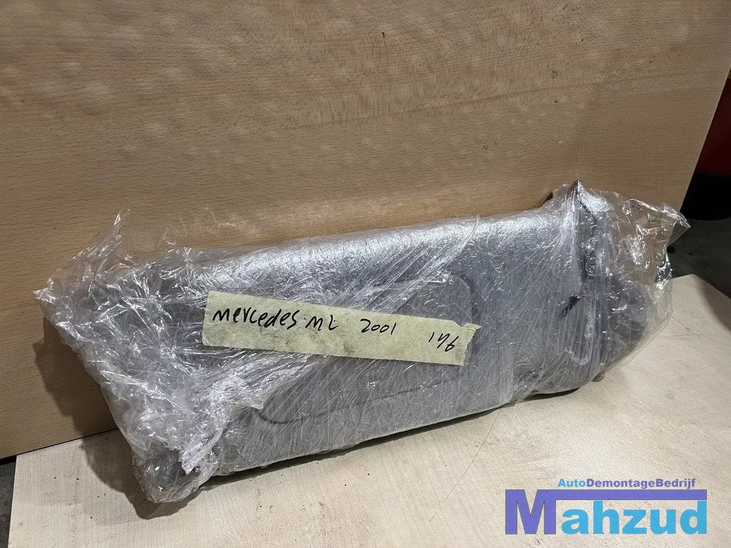 MERCEDES ML W163 grijs zonneklep set links rechts 1998-2005, Gebruikt, Mercedes-Benz AG, Mercedes-Benz, Mercedesstrasse 120
70372  Stuttgart, DE