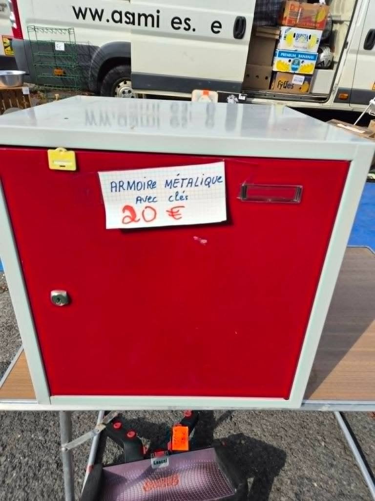 Coffre en métal, Maison & Meubles, Accessoires pour la Maison | Coffres, Comme neuf, Enlèvement, Moins de 50 cm, Métal