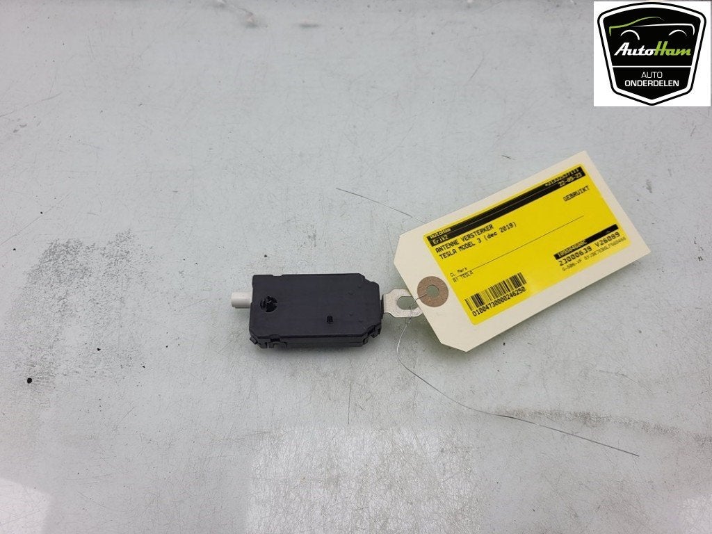 ANTENNE VERSTERKER Tesla Model 3 (01-2017/-) (|109804600C|), Auto-onderdelen, Overige Auto-onderdelen, Overige automerken, Gebruikt