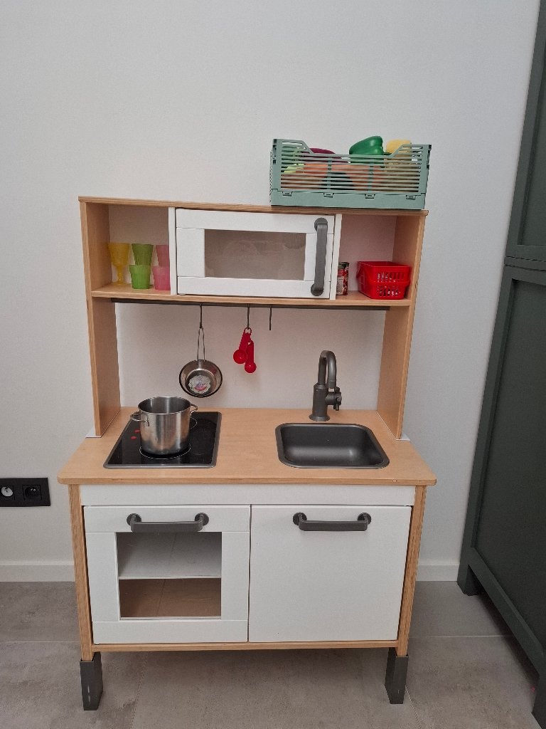 Speelkeuken ikea met toebehoren, Ophalen, Zo goed als nieuw, Hout, Speelkeuken