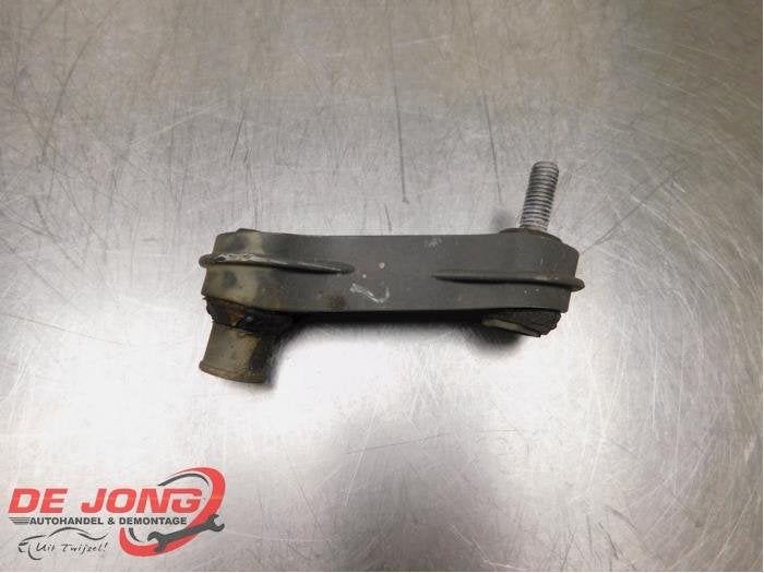 Stabilisatorstang achter van een Mercedes CLA, Gebruikt, -, Ophalen of Verzenden, -