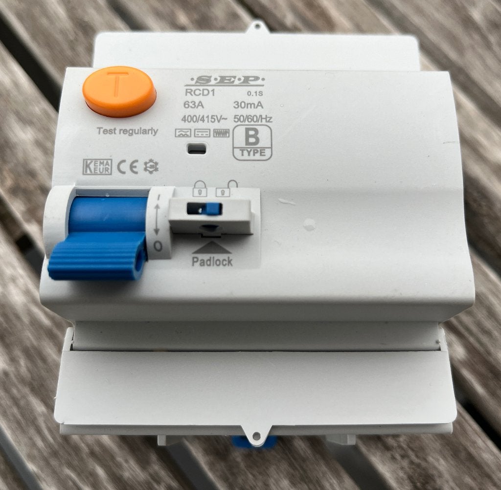 Elektricien differentieelschakelaar - type B, Ophalen, Zo goed als nieuw, Overige merken, Aardlekschakelaar