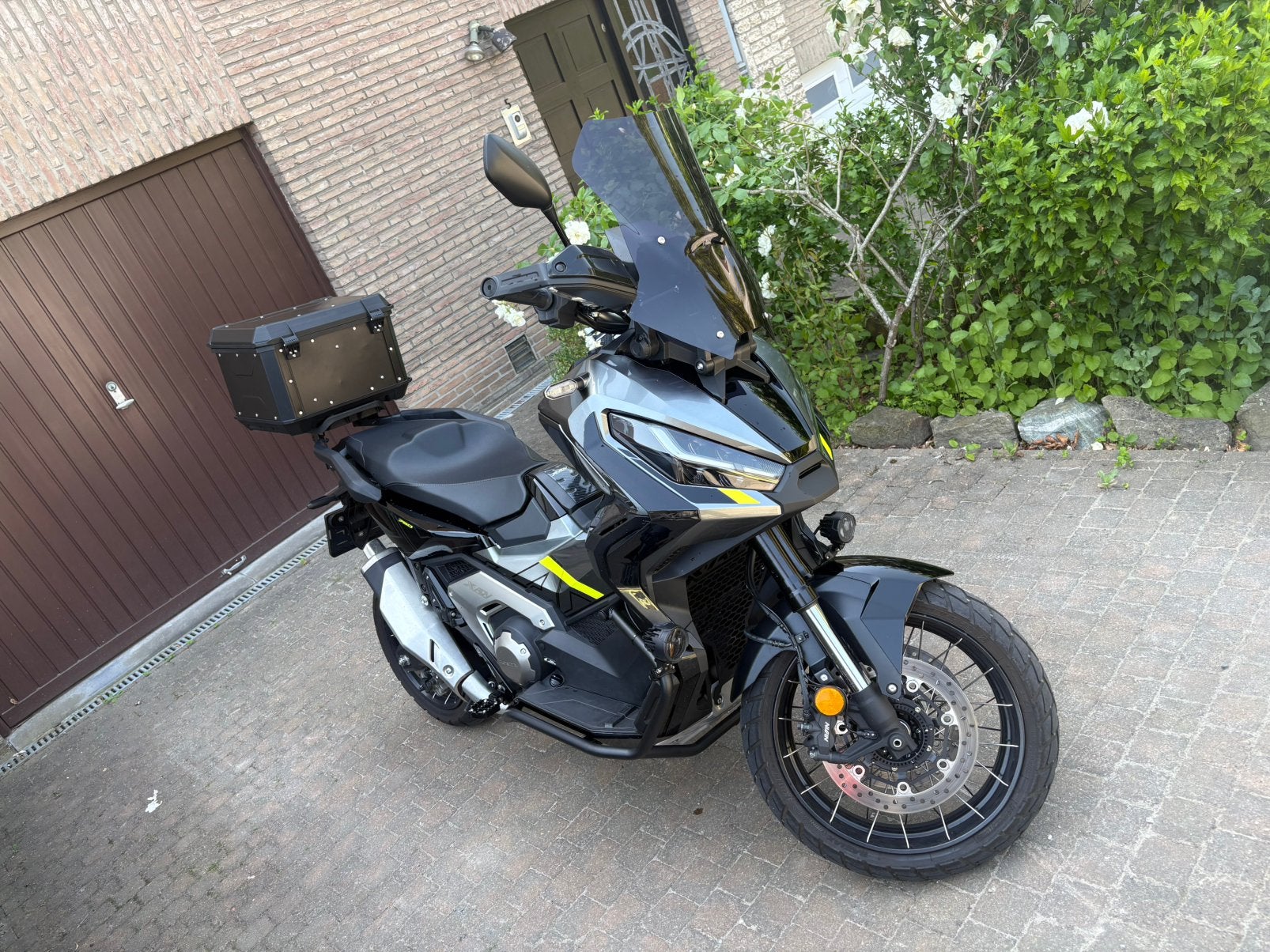 HONDA X-ADV 750 EDITION SPECIAL, Entreprise, Neuf