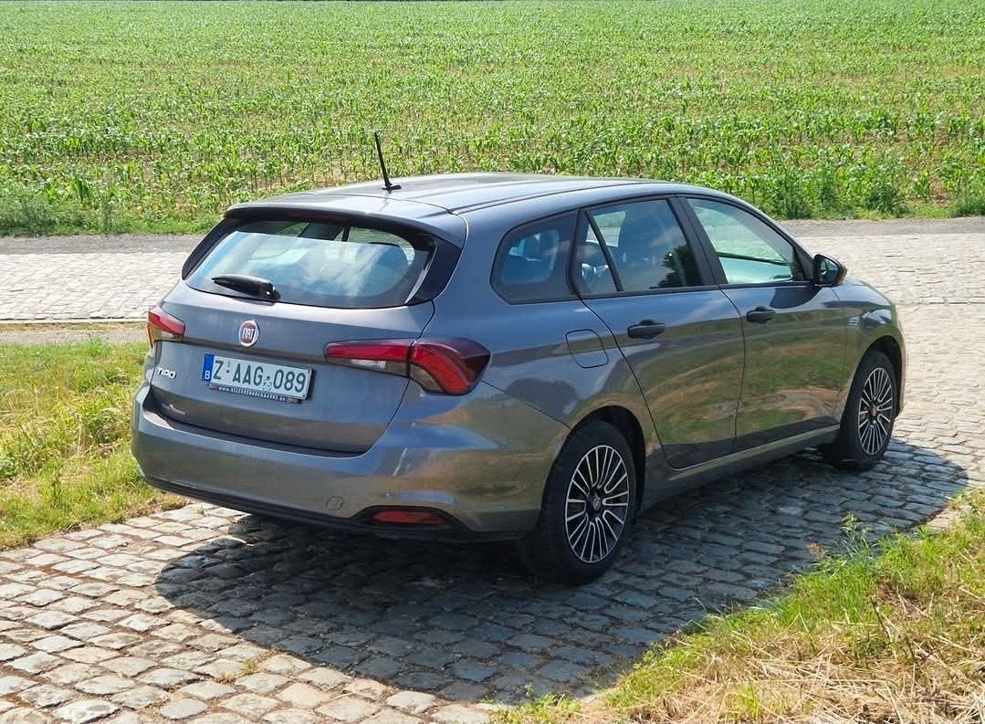 Fiat Tipo/airco/navi/camera/btw aftrekbaar, Autos, Achat, Euro 6, Entreprise, Noir