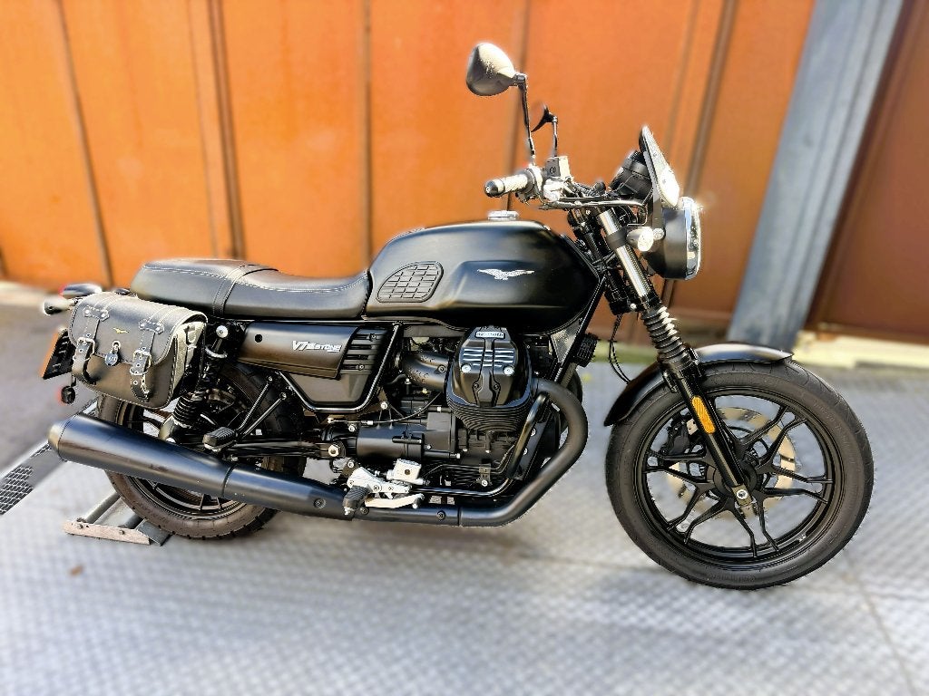 v7 stone 750cm³ abs 2021, Motoren, 750 cc, 2 cilinders, Nieuw, Bedrijf