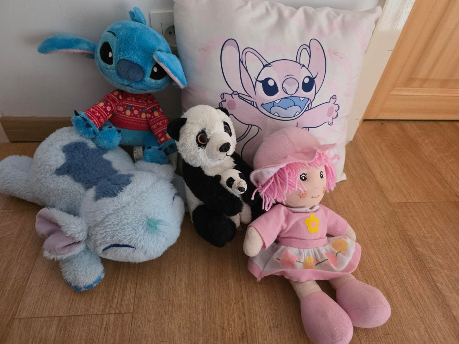 a vendre lot de peluches diverses voir photos, Enlèvement, Comme neuf, Autres types